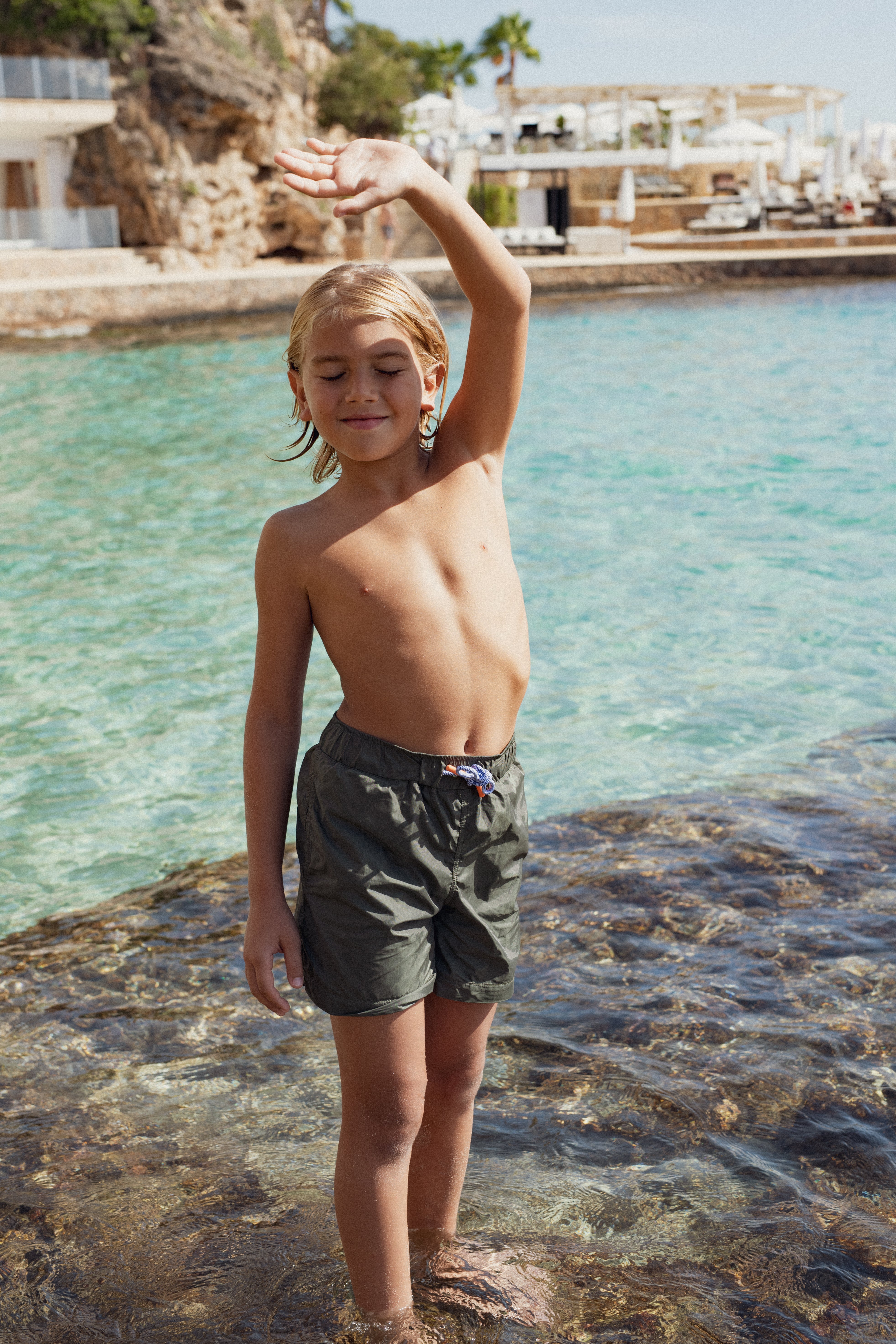 Boys swimming trunks, khaki | CAPRI